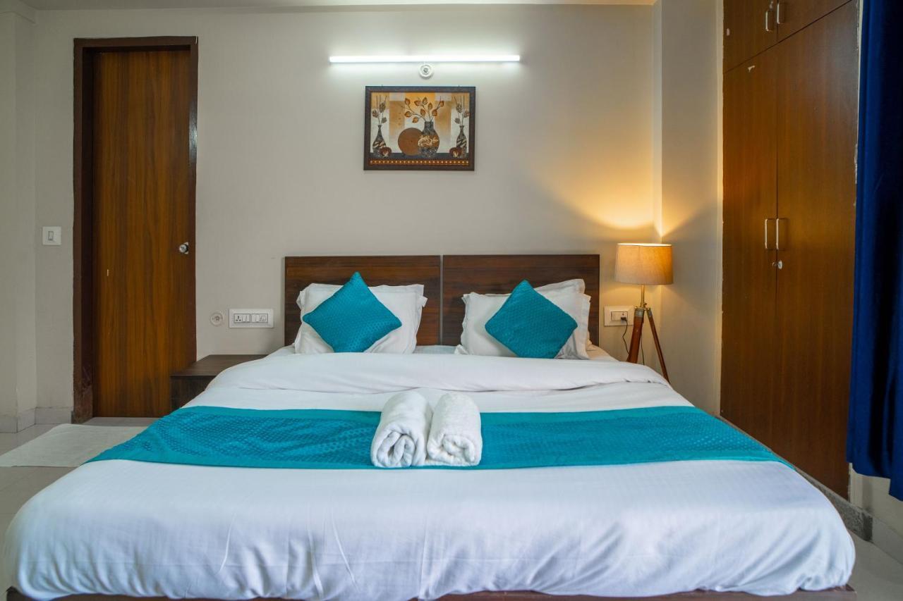 The Lodgers 2 Bhk Serviced Apartment Infront Of Artemis Hospital Gurgáon Exteriér fotografie